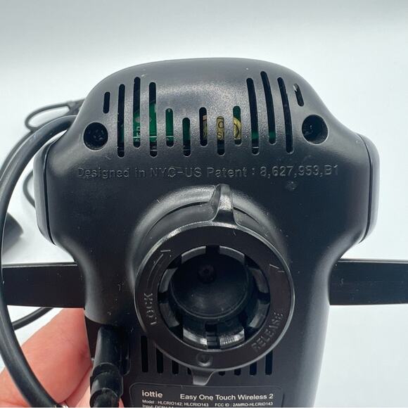 Iottie | Easy One Touch Wireless 2 Car Phone Charger and Phone Holder HLCRIO142 - Picture 7 of 10